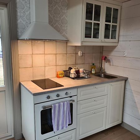 Charmigt Hus Och Mysigt Boende! Hudiksvall Exterior foto